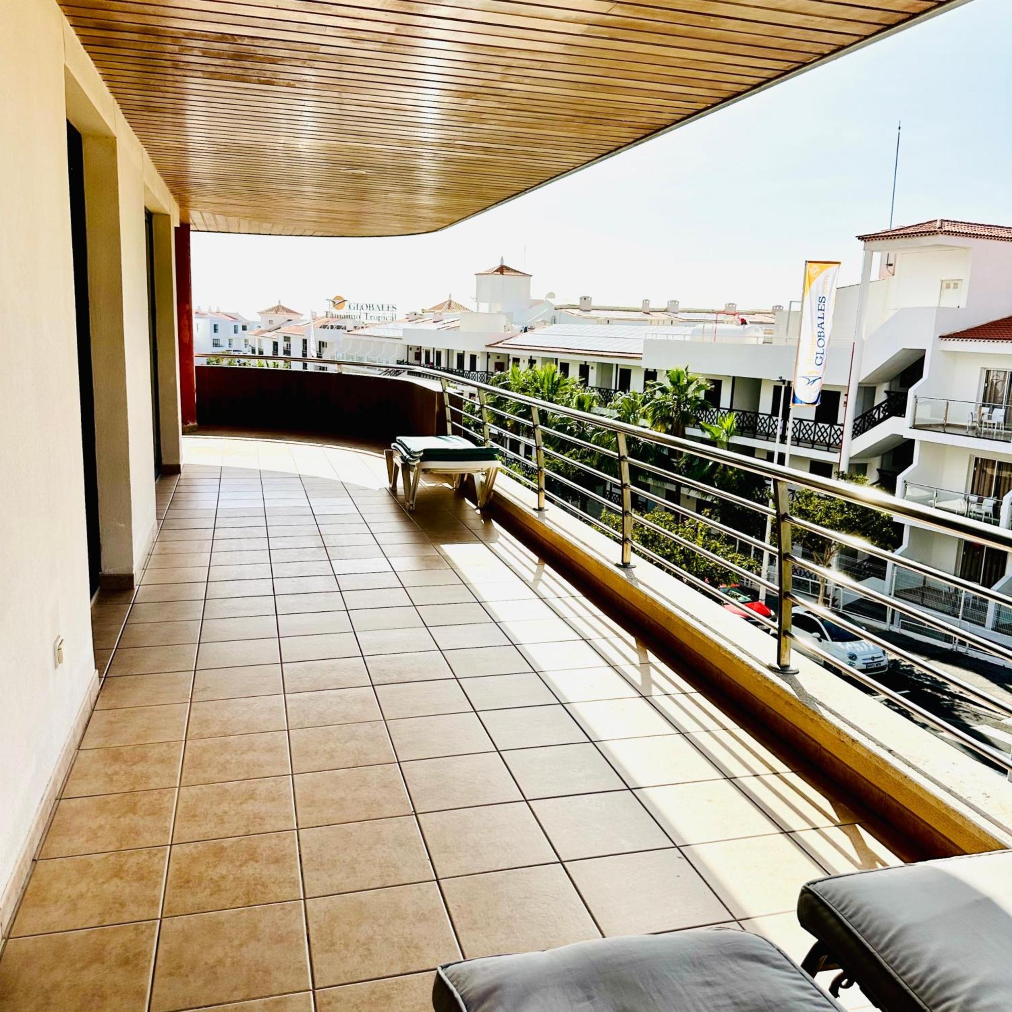 Balcon De Los Gigantes Puerto de Santiago  Exterior photo