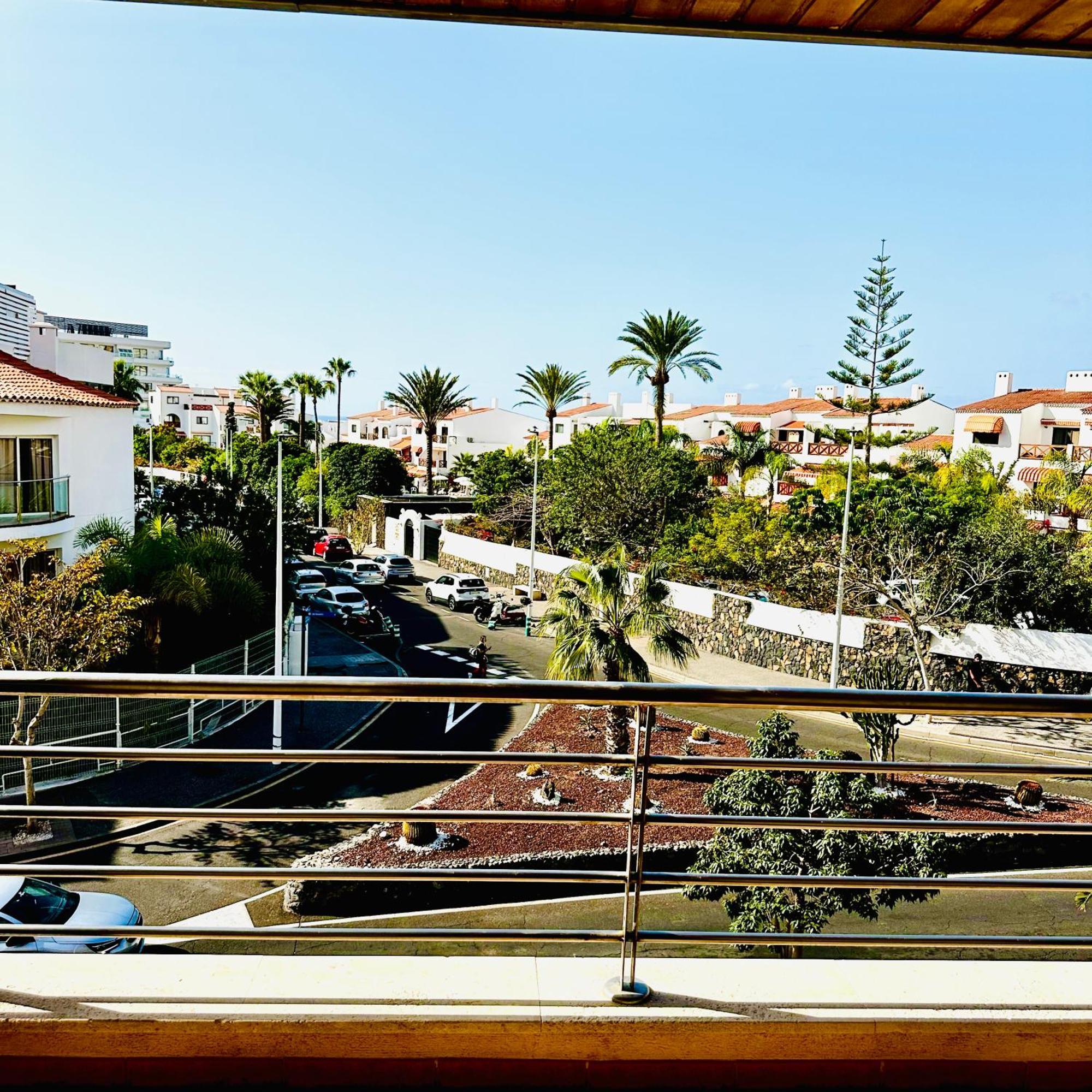 Balcon De Los Gigantes Puerto de Santiago  Exterior photo
